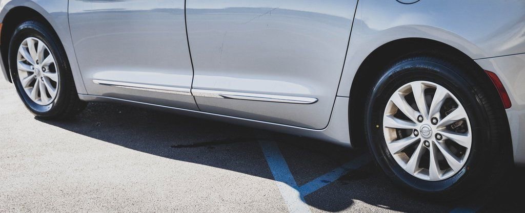 Used 2019 Chrysler Pacifica Touring-L image 22