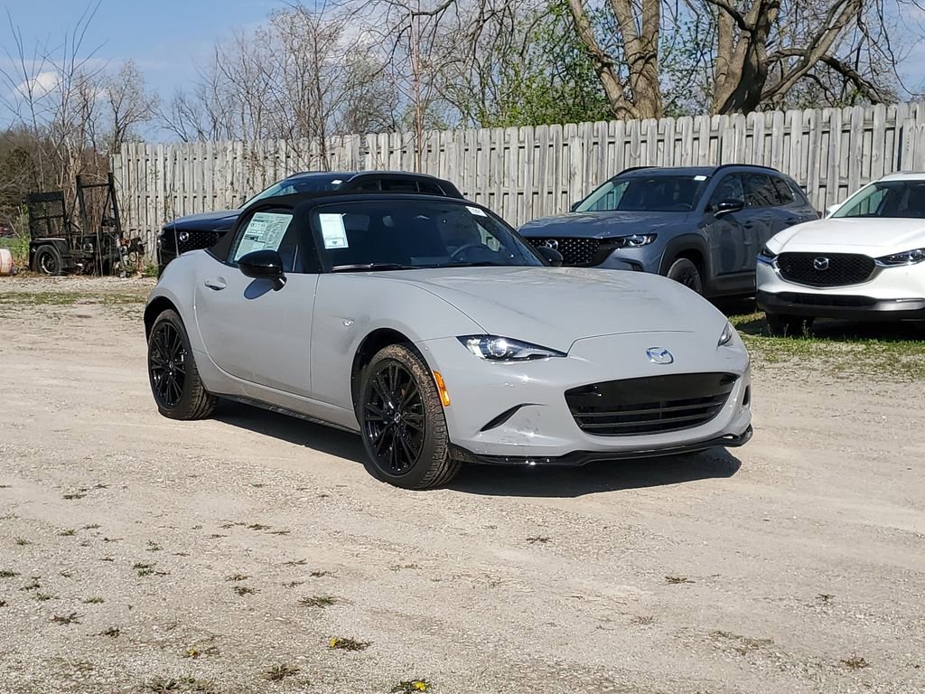 New 2026 MAZDA MX-5 Miata Club w/ Interior Package RWD image 4