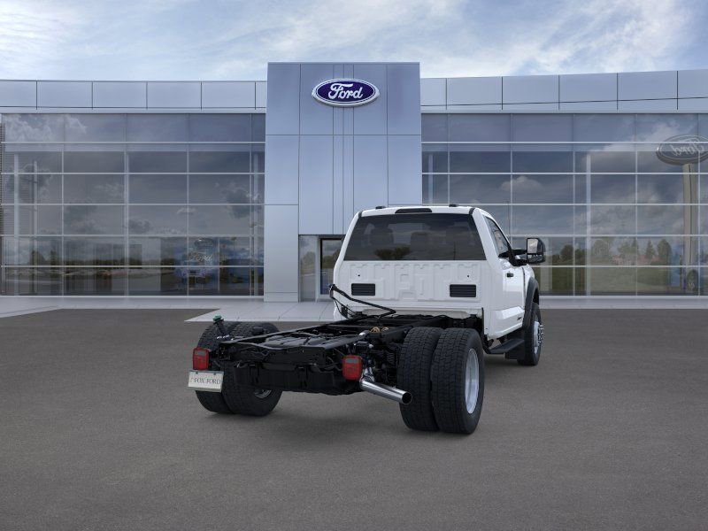 New 2025 Ford F550 4x4 Regular Cab Super Duty image 8