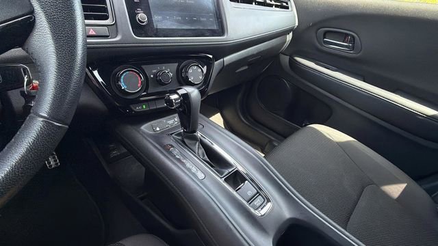Used 2022 Honda HR-V Sport image 15