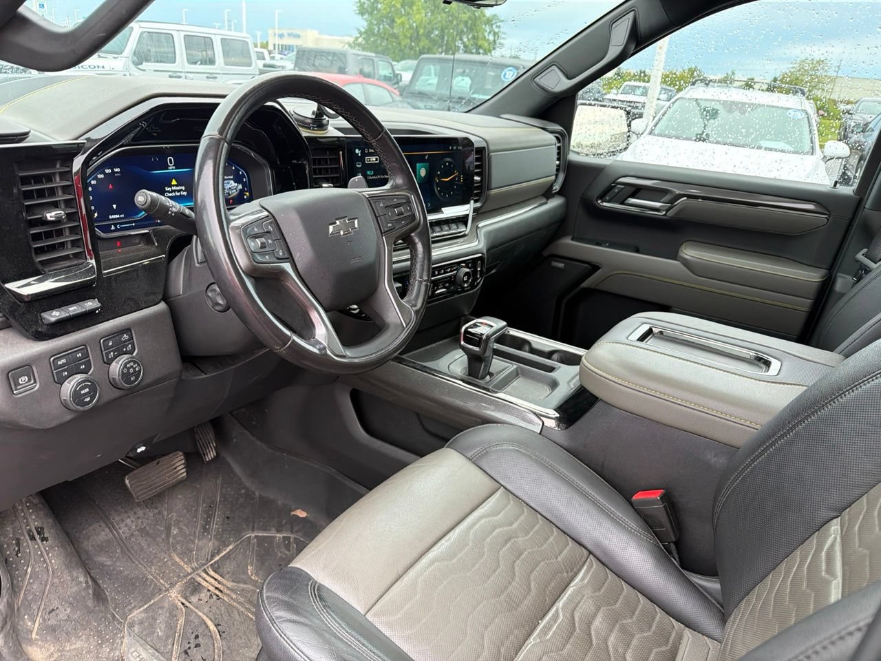 Used 2022 Chevrolet Silverado 1500 ZR2 w/ Technology Package AWD/4WD image 14