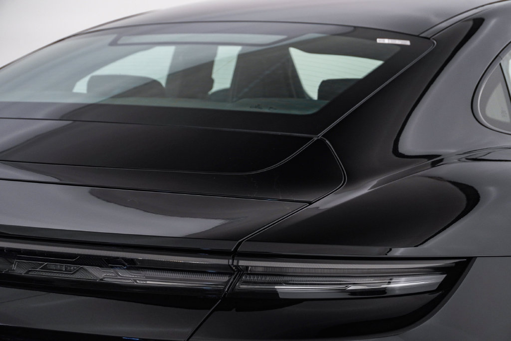 New 2026 Porsche Taycan AWD/4WD image 12