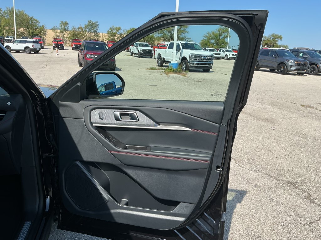 New 2026 Ford Explorer ST-Line AWD/4WD image 22