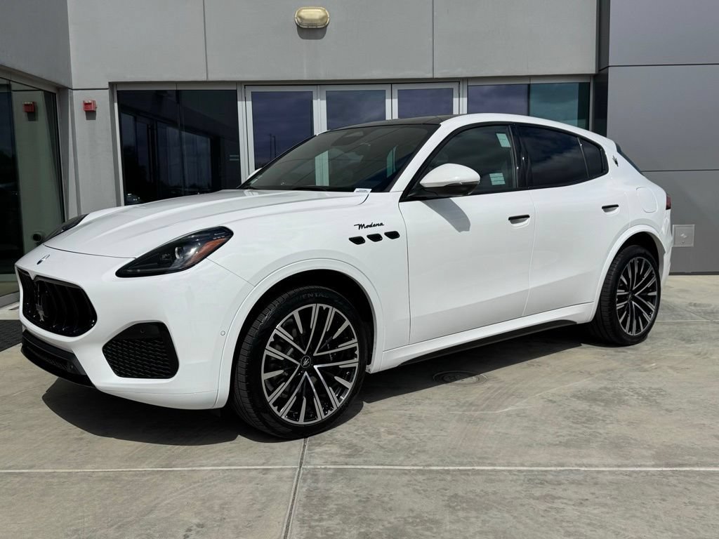 Used 2025 Maserati Grecale Modena AWD/4WD image 4
