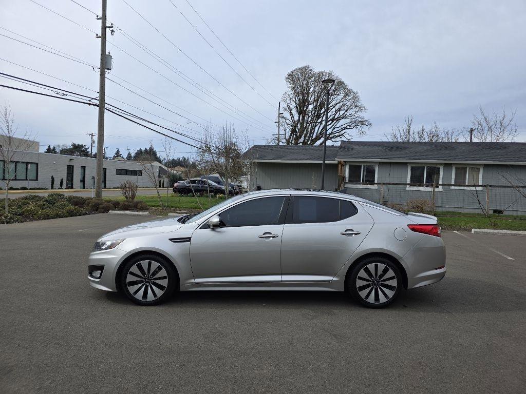 Used 2011 Kia Optima SX w/ Premium Pkg FWD image 8
