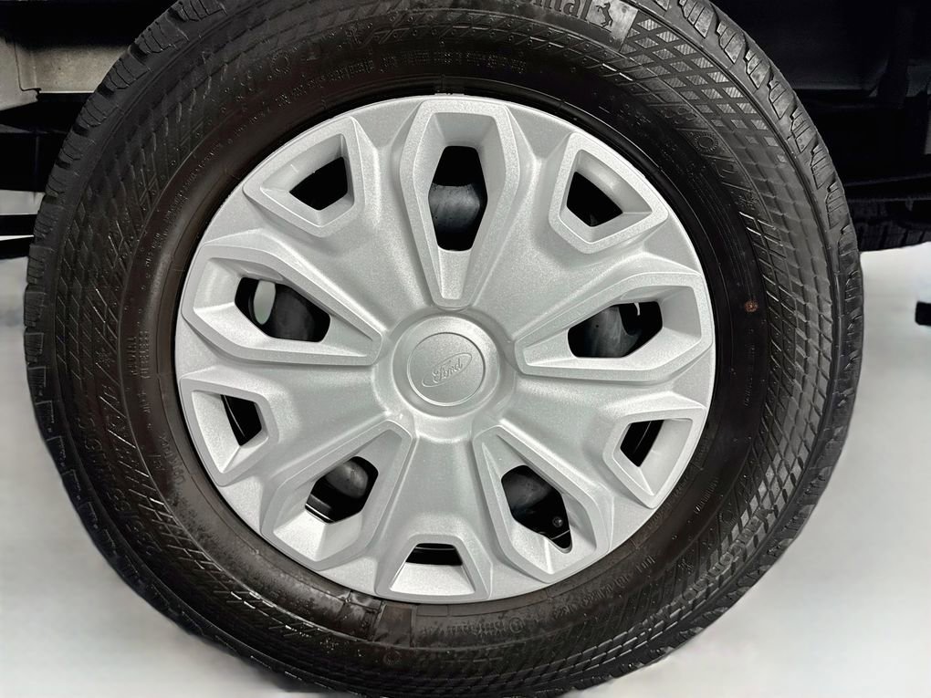 Used 2023 Ford Transit 350 XLT RWD image 12