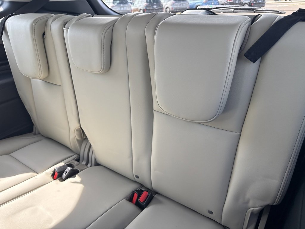 New 2025 Subaru Ascent Limited image 31