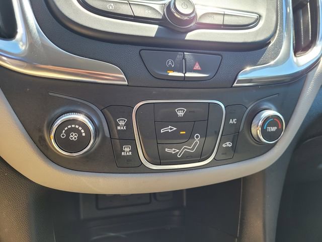 Used 2023 Chevrolet Equinox LS image 20