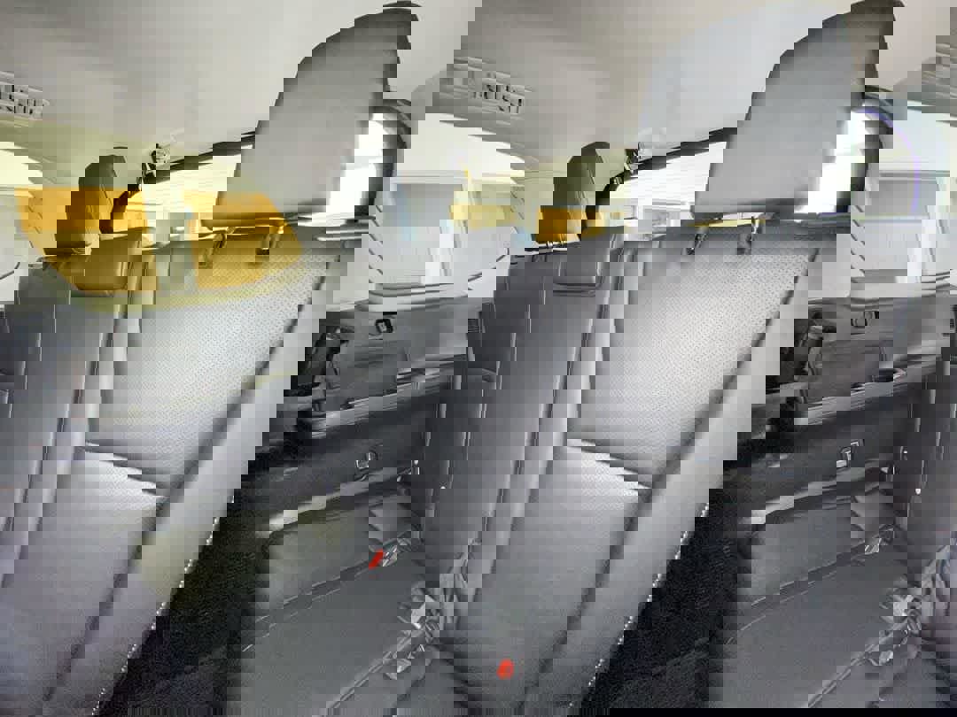 Used 2025 Toyota Grand Highlander AWD Hybrid image 26