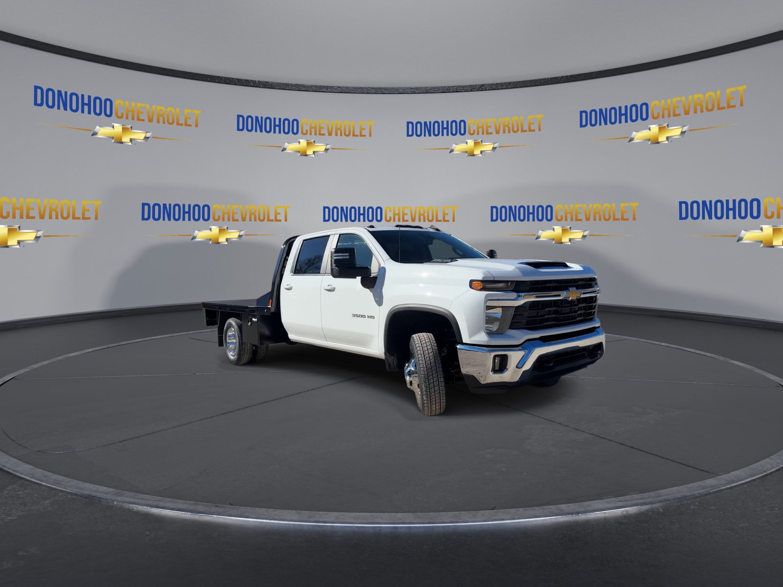 New 2026 Chevrolet Silverado 3500 LT w/ Convenience Package AWD/4WD image 6