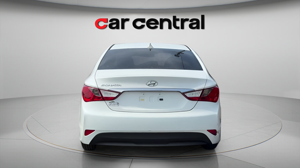 Used 2014 Hyundai Sonata GLS FWD image 5