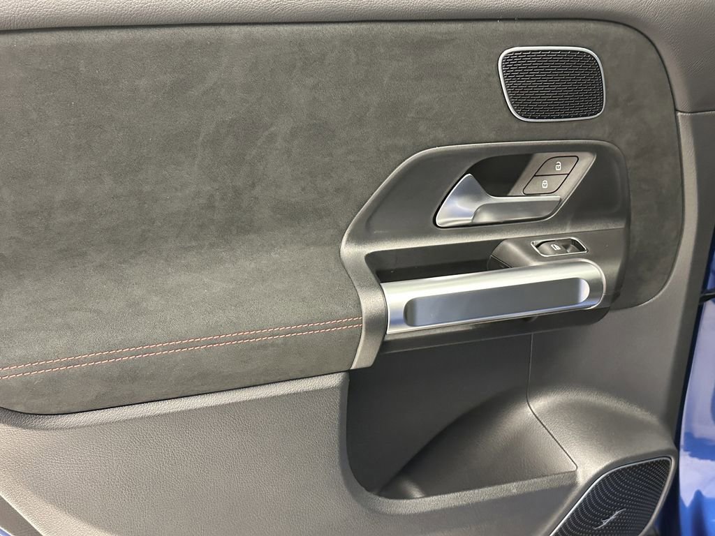 Certified 2025 Mercedes-Benz GLB 250 image 24