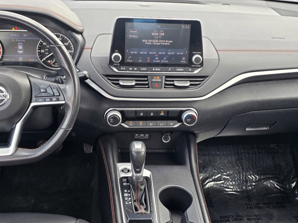 Used 2022 Nissan Altima 2.5 SR image 16