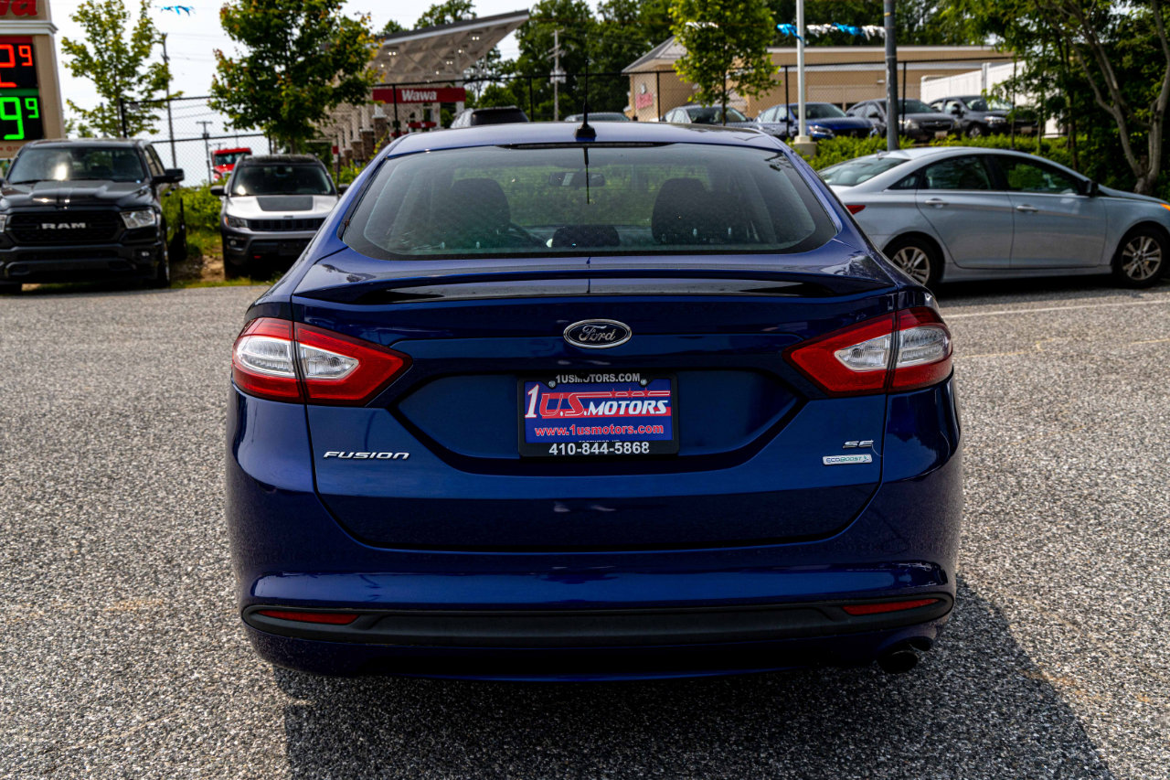 Used 2015 Ford Fusion SE w/ Equipment Group 201A image 5