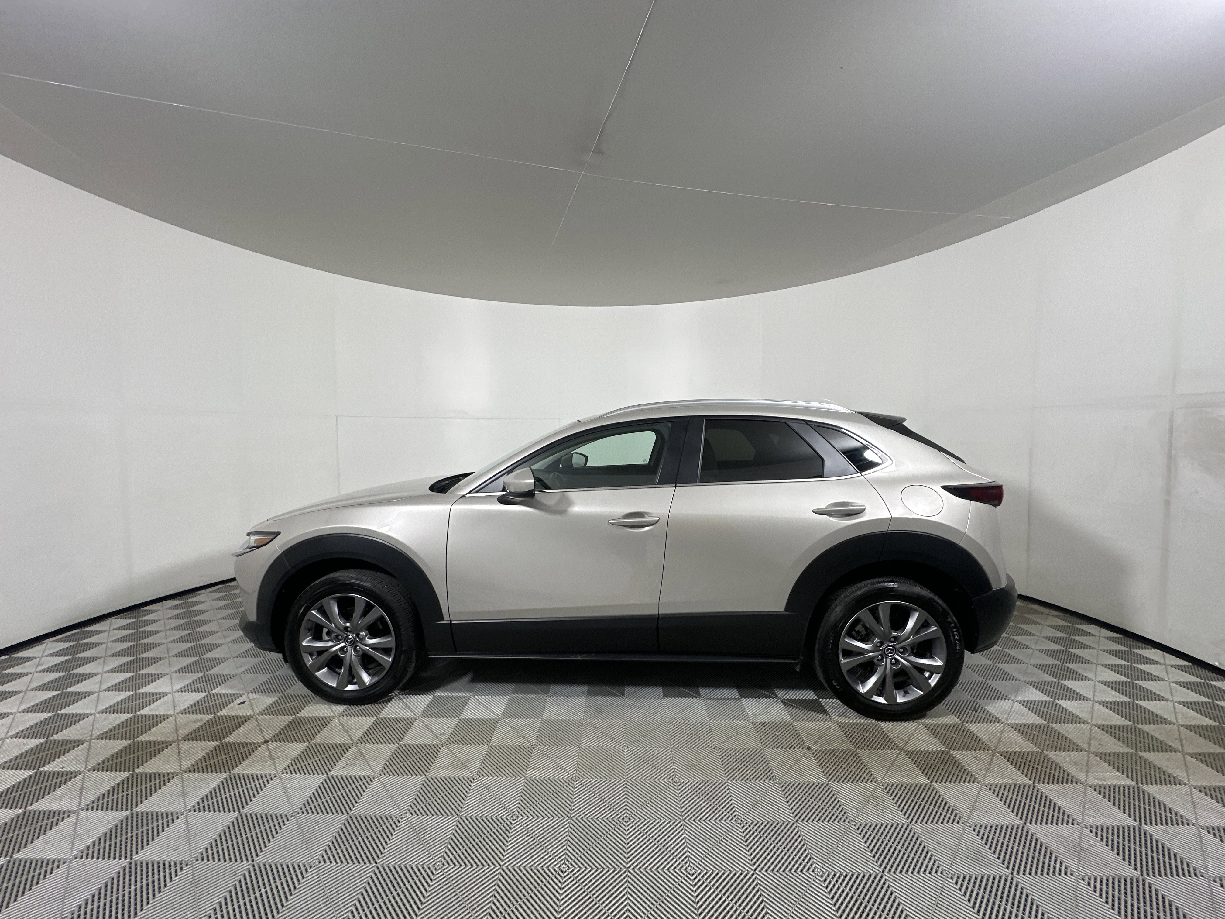 Used 2024 MAZDA CX-30 AWD 2.5 S w/ Preferred Package image 4