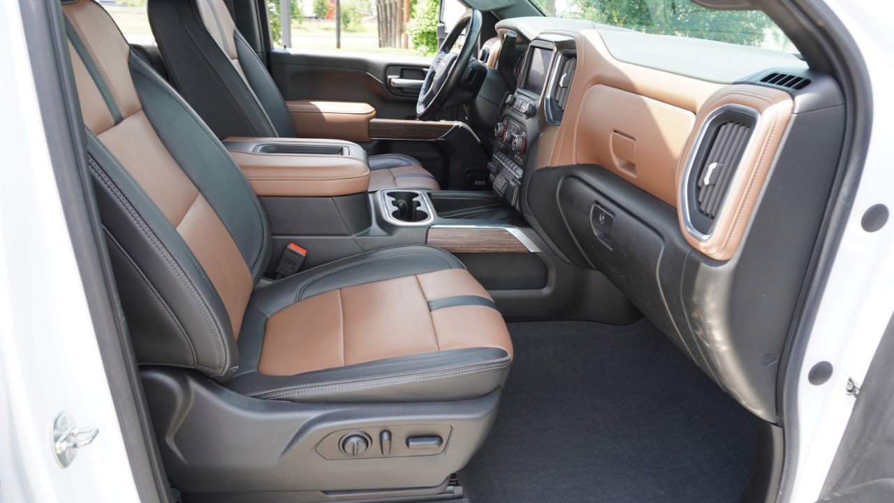 Used 2021 Chevrolet Silverado 2500 High Country w/ Z71 Off-Road Package image 15