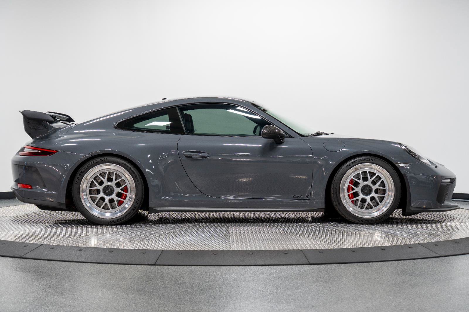 Used 2018 Porsche 911 GT3 image 23