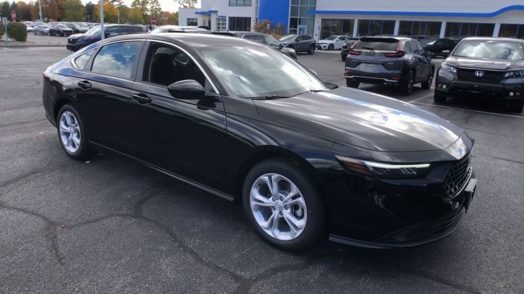 New 2025 Honda Accord LX image 2
