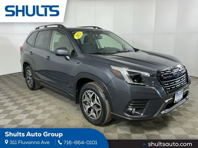 Used 2023 Subaru Forester Premium image 1