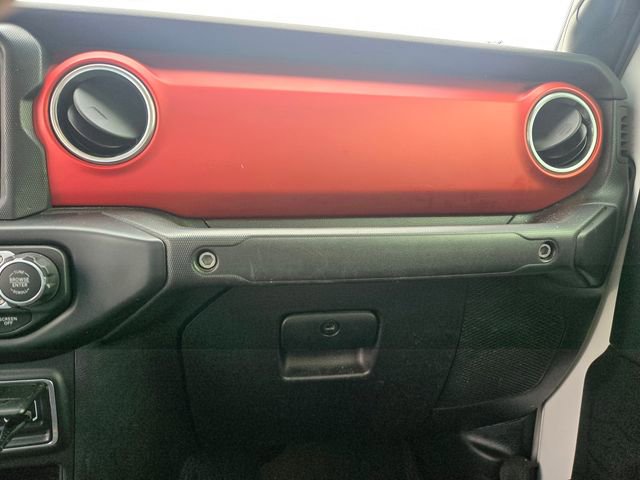 Used 2020 Jeep Gladiator Rubicon image 16