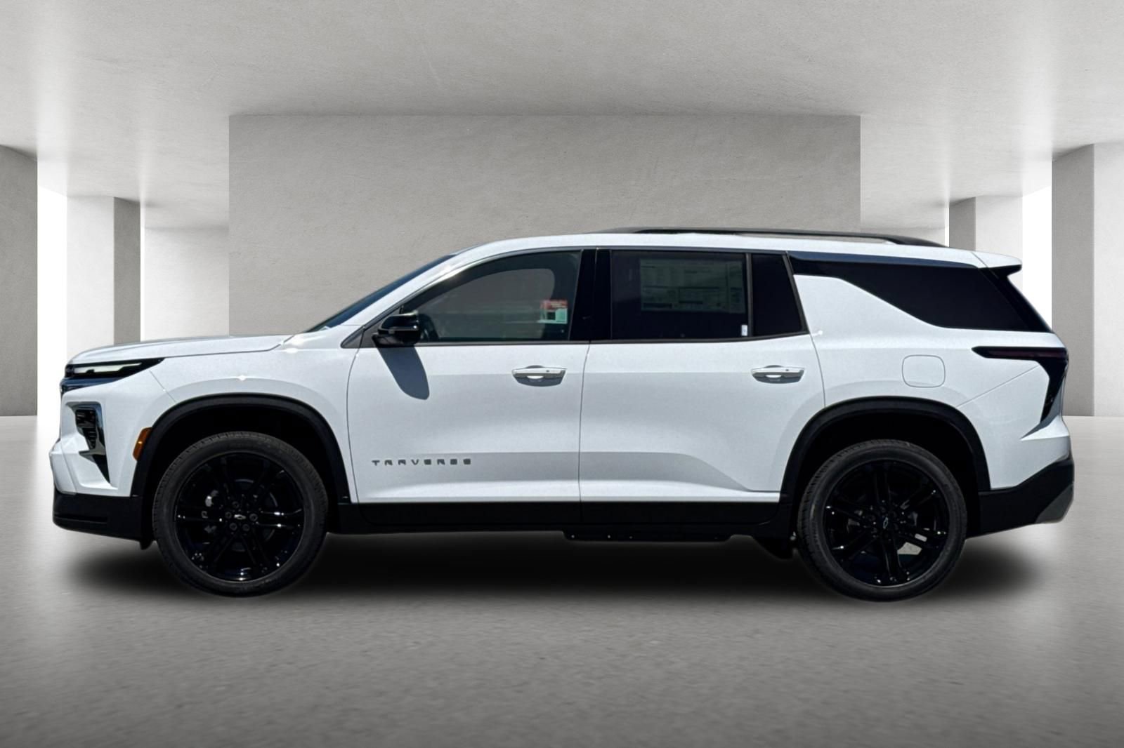 New 2026 Chevrolet Traverse LT w/ Driver Confidence Package FWD image 7