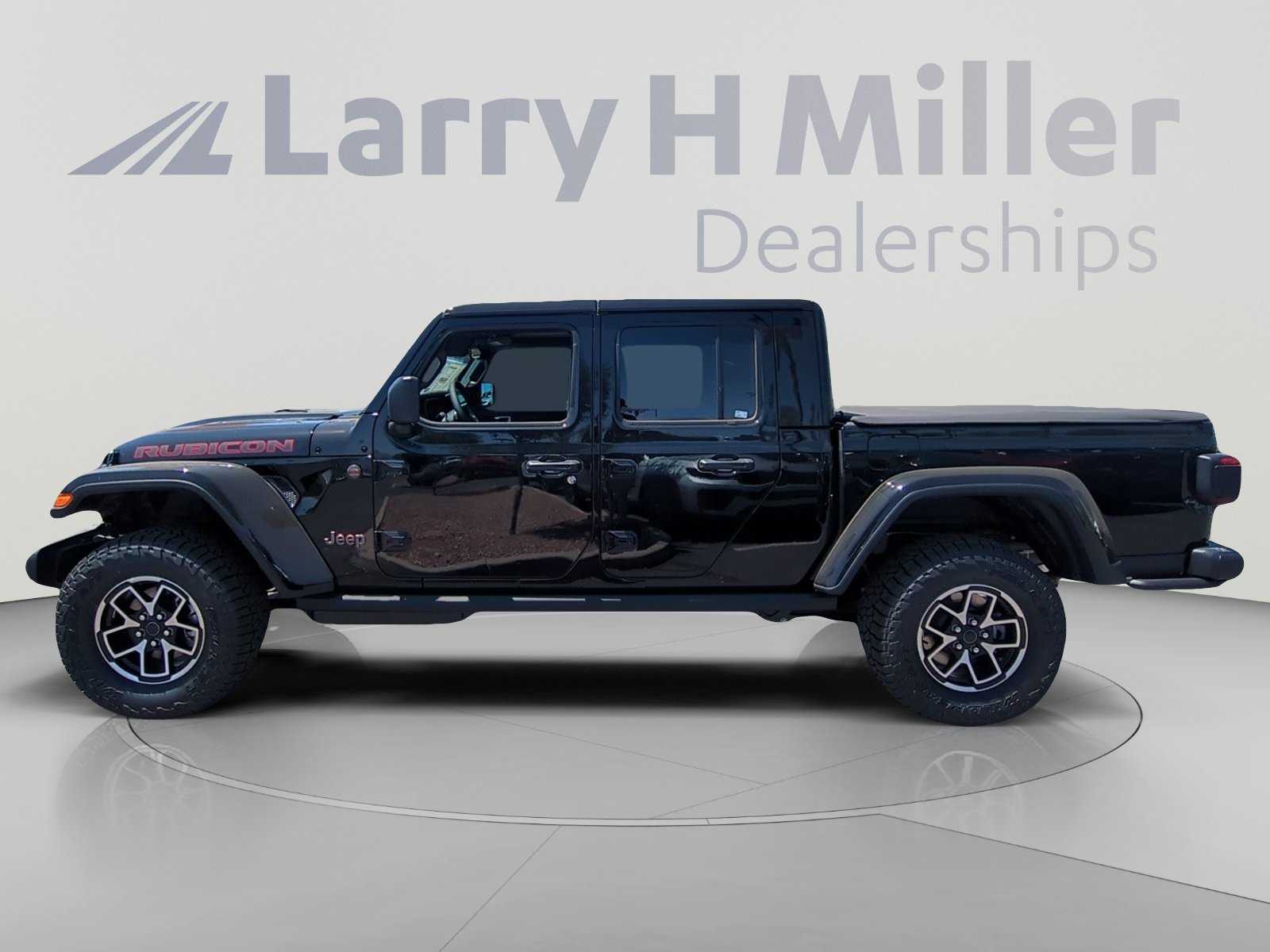 New 2026 Jeep Gladiator Rubicon AWD/4WD image 2
