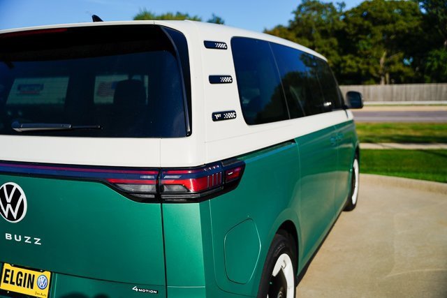 New 2025 Volkswagen ID. Buzz 1st Edition image 50
