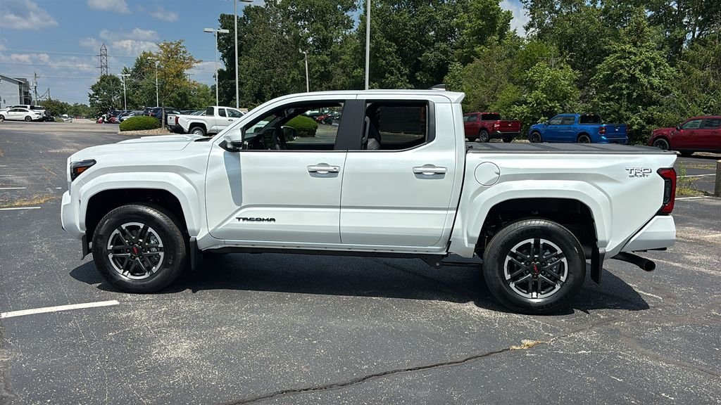 New 2026 Toyota Tacoma TRD Sport AWD/4WD image 4