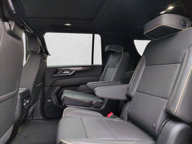 New 2026 GMC Yukon XL Elevation w/ Elevation Premium Package AWD/4WD image 16