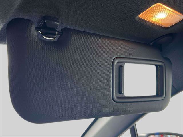 Certified 2021 Toyota C-HR XLE image 29