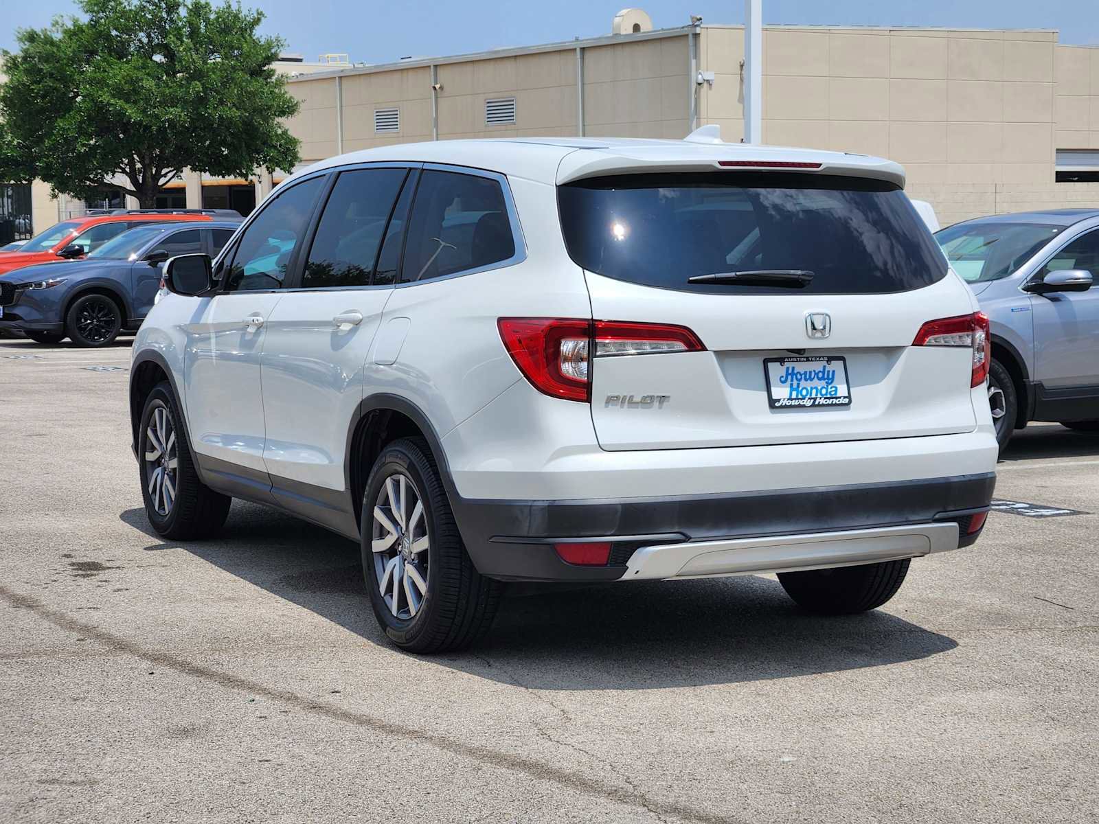 Used 2021 Honda Pilot EX image 5