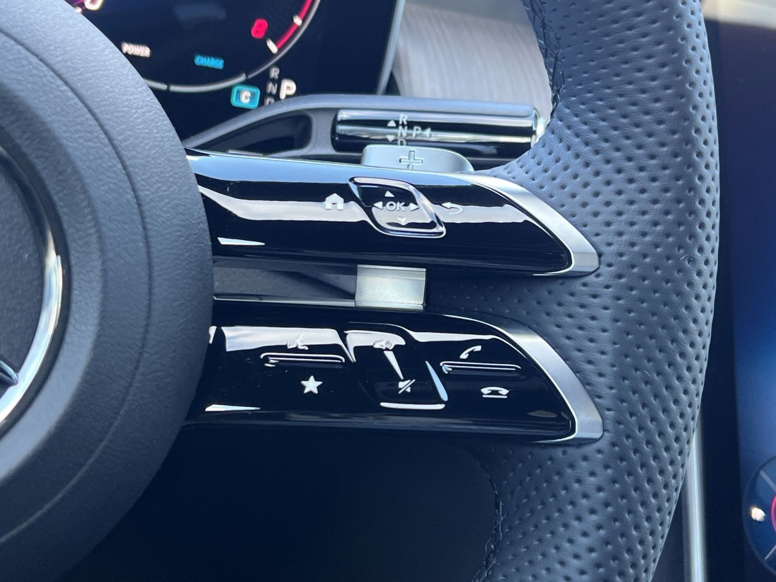 New 2026 Mercedes-Benz GLC 300 4MATIC image 29