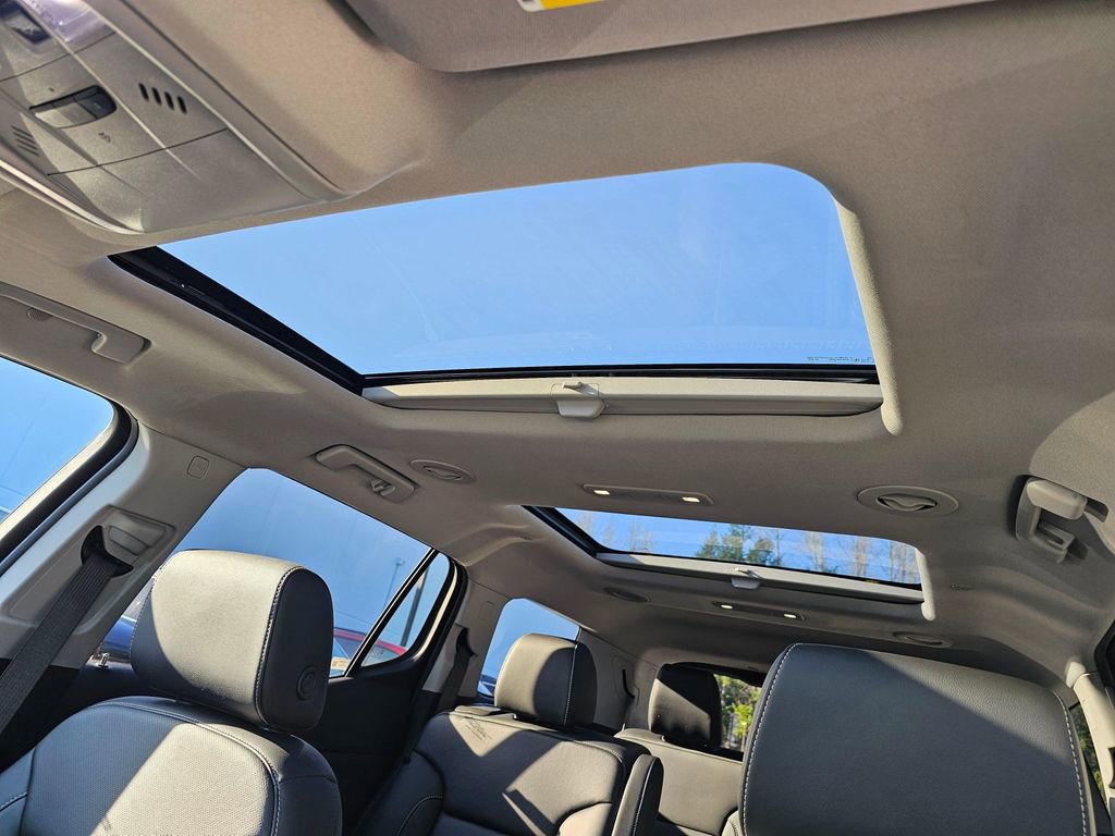 Used 2021 GMC Acadia SLT w/ Technology Package AWD/4WD image 24