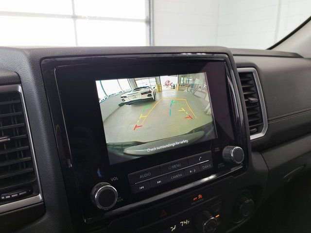 Used 2022 Nissan Frontier SV image 12