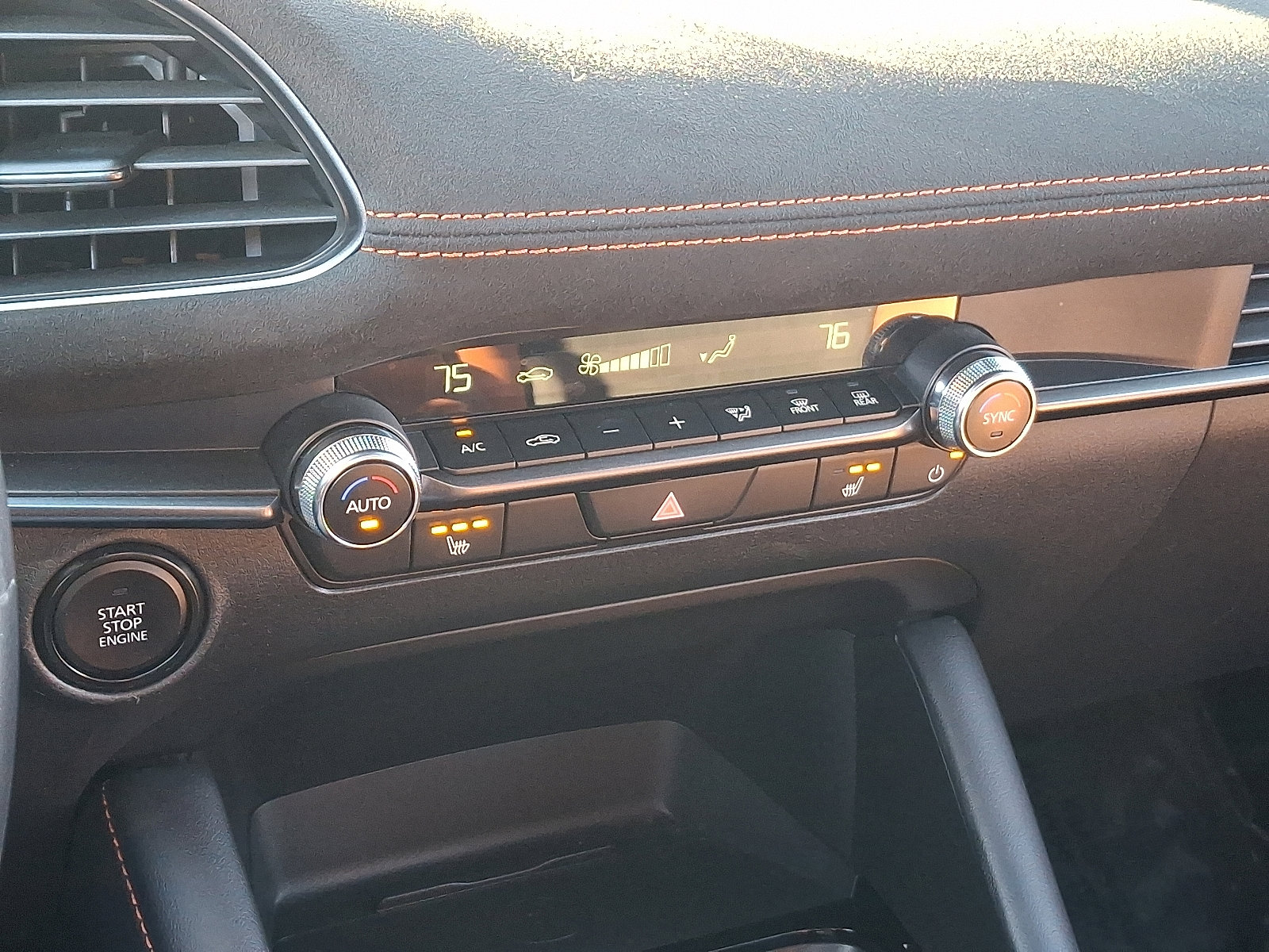 Used 2024 MAZDA MAZDA3 s image 16