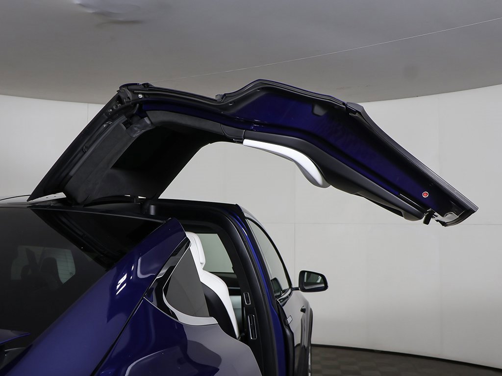 Used 2017 Tesla Model X 100D image 22