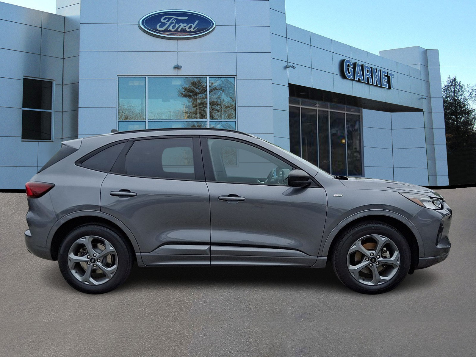 Certified 2023 Ford Escape ST-Line w/ Tech Pack #1 AWD/4WD image 10