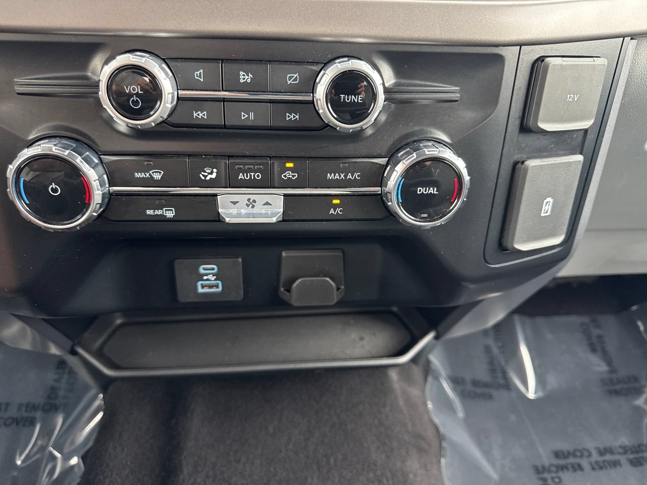 Used 2024 Ford F150 XLT AWD/4WD image 24