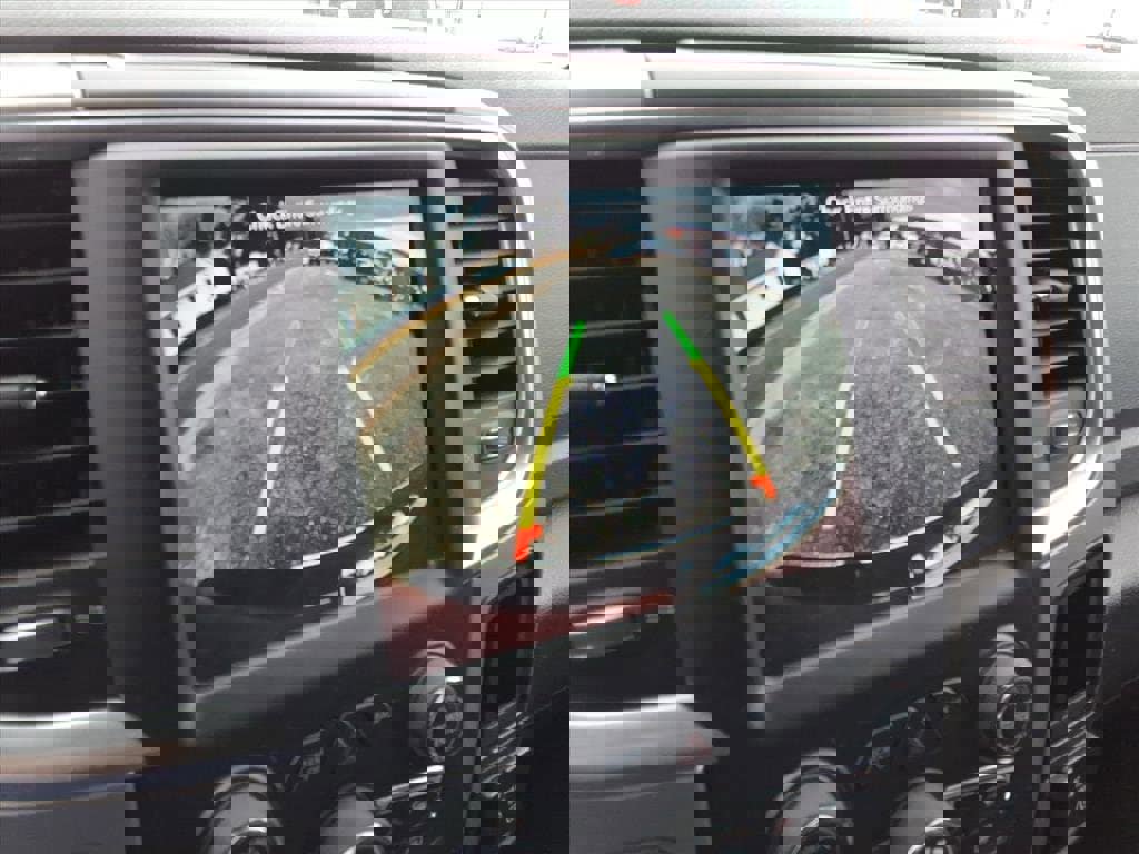 Used 2019 RAM 1500 Classic SLT w/ Luxury Group image 20