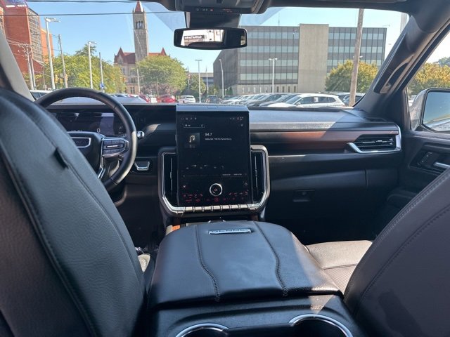 Certified 2025 GMC Yukon Denali w/ LPO, Floor Liner Package image 20