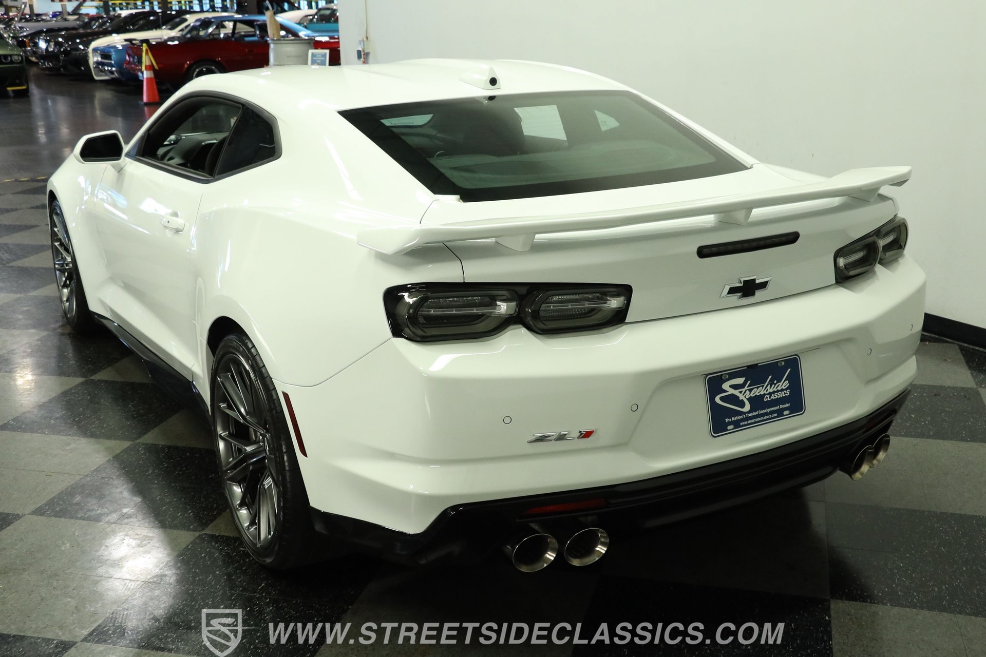 Used 2023 Chevrolet Camaro ZL1 RWD image 8