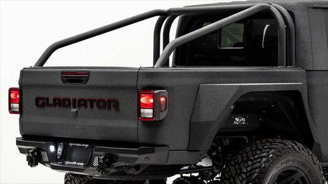 Used 2025 Jeep Gladiator Sport image 20