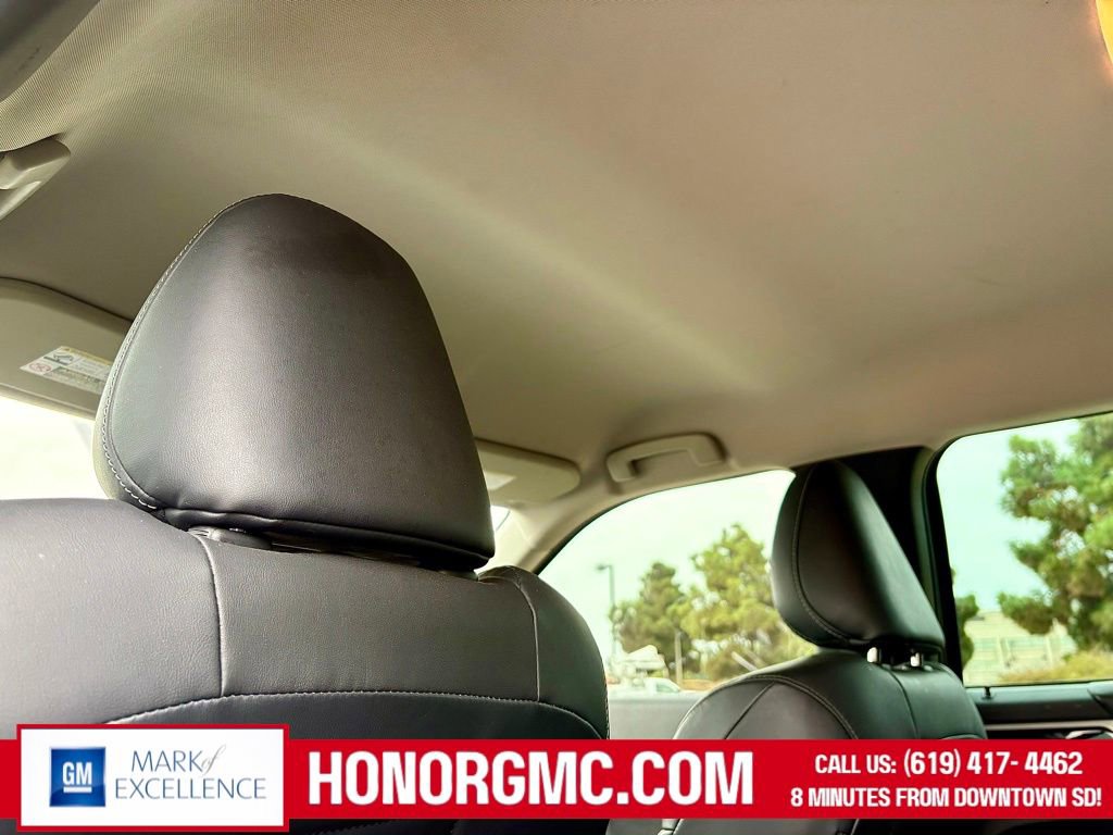 Used 2022 Mitsubishi Outlander SE image 17