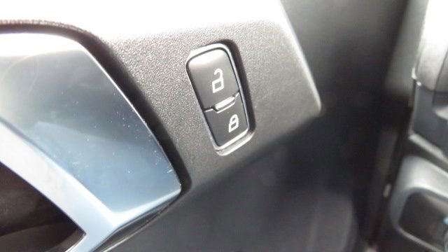 Used 2025 Ford Bronco Outer Banks image 30