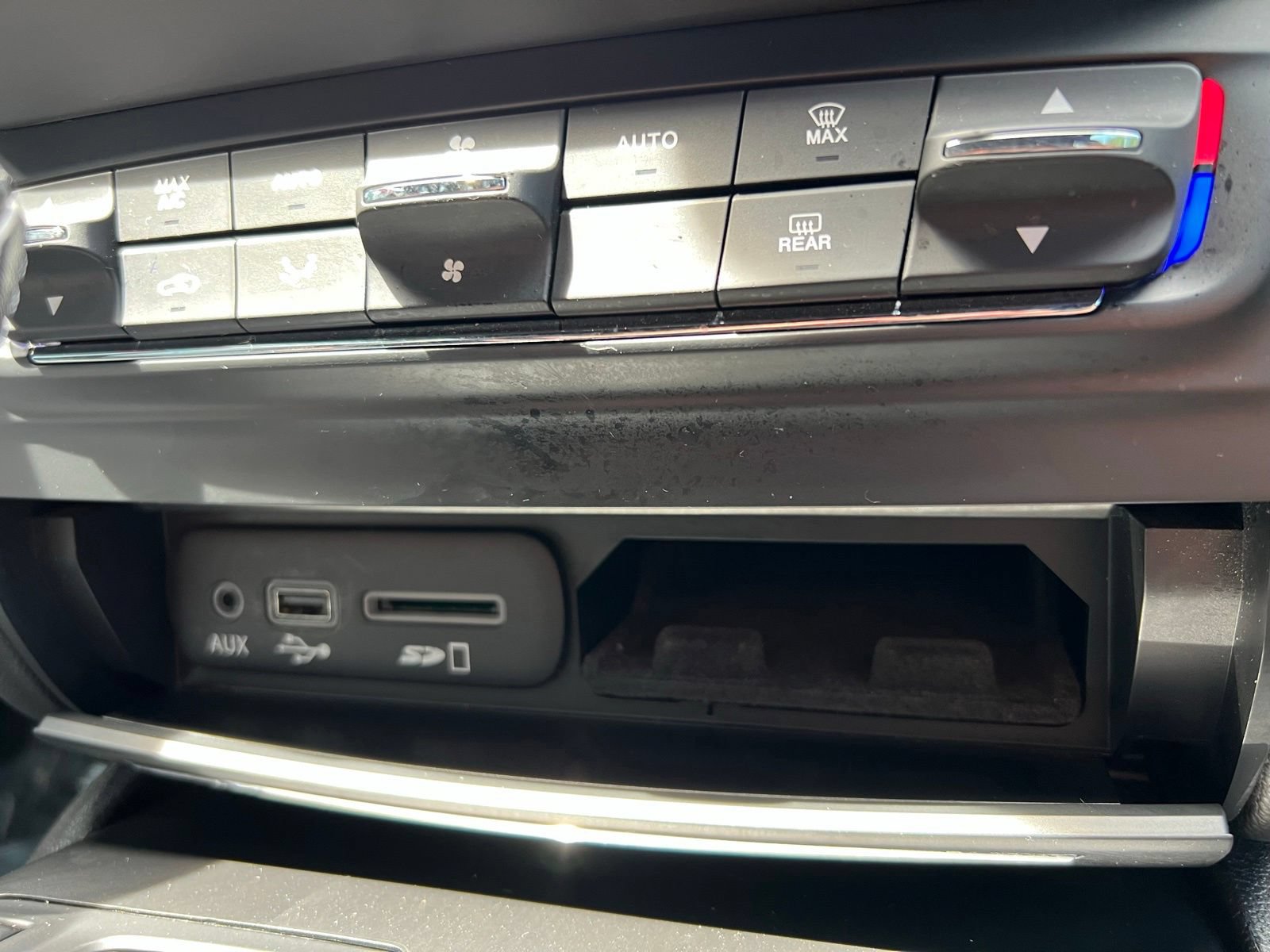 Used 2019 Maserati Ghibli RWD image 41