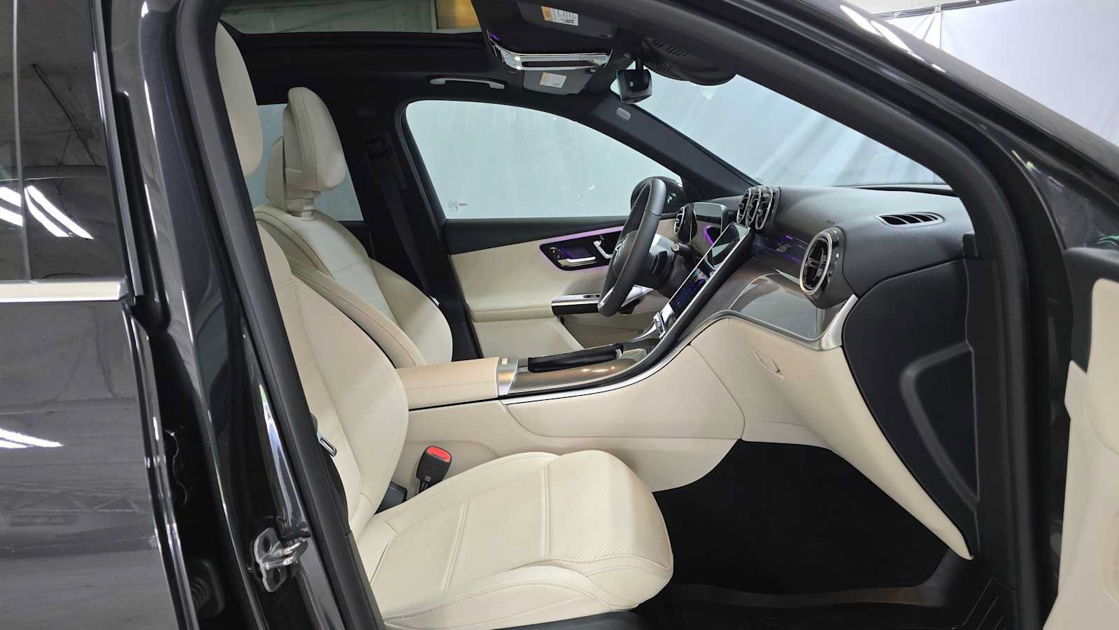 Certified 2026 Mercedes-Benz GLC 300 4MATIC image 10