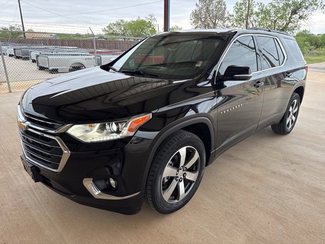 Used 2019 Chevrolet Traverse LT w/ LT Premium Package FWD image 3