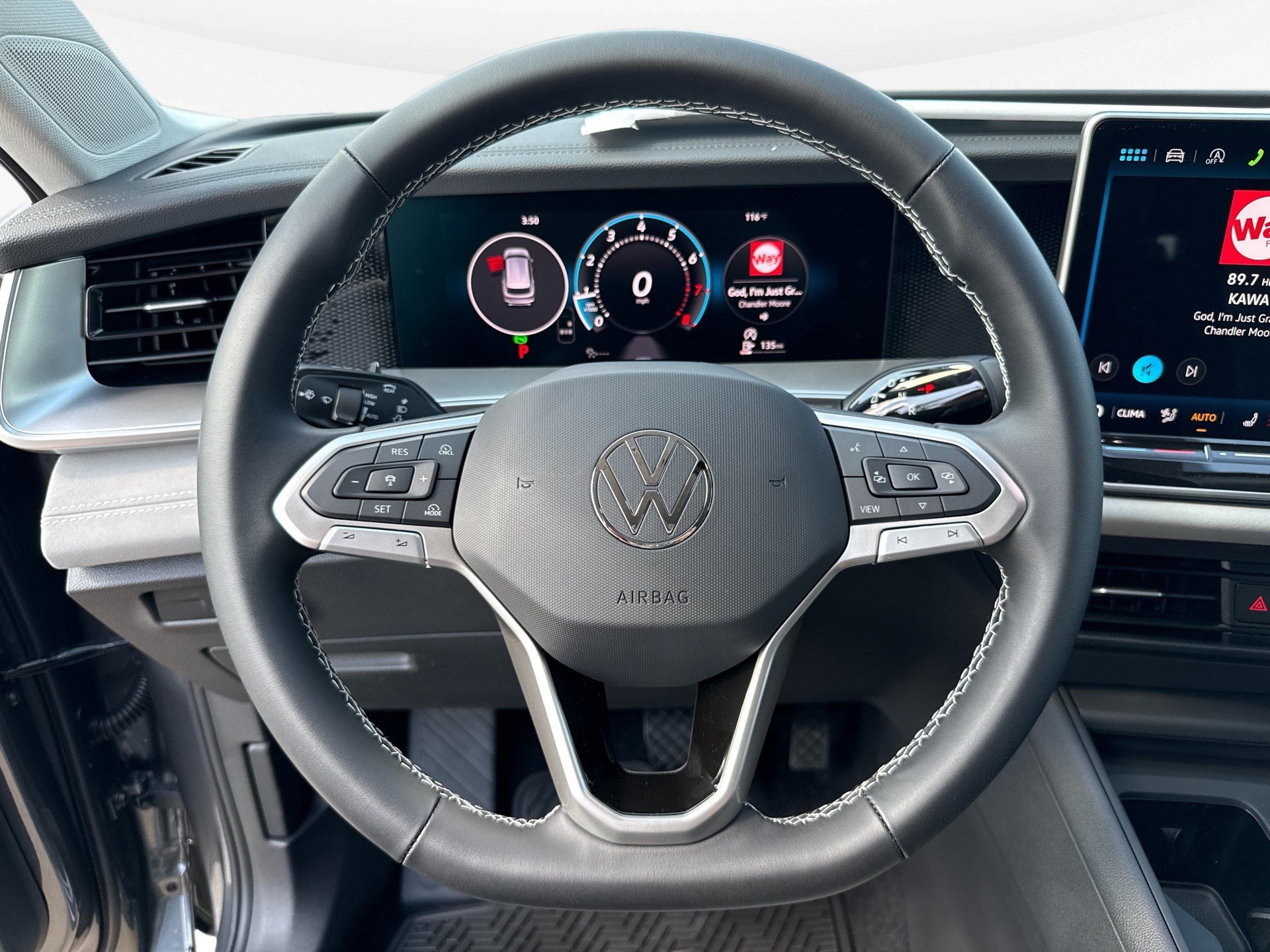 New 2026 Volkswagen Tiguan SE FWD image 12
