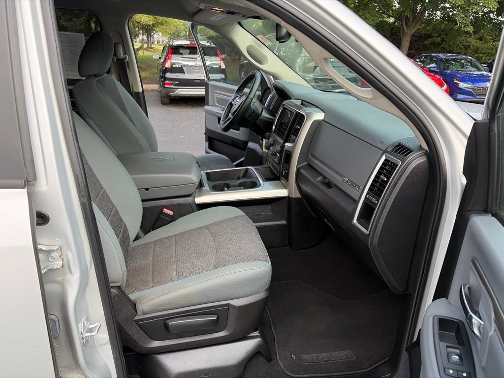 Used 2018 RAM 1500 Big Horn AWD/4WD image 26