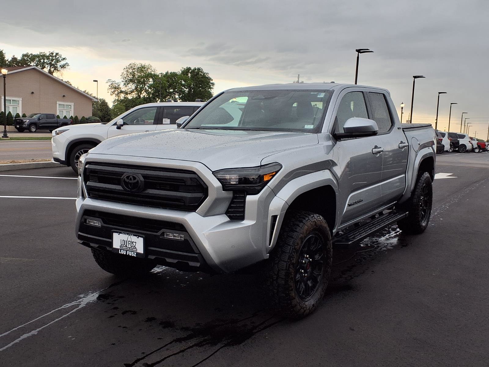 Certified 2025 Toyota Tacoma SR AWD/4WD image 29